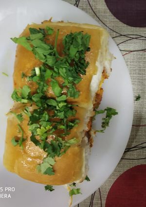 A picture of Masala bun sandwich.