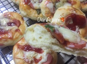 Foto resep PIZZA MINI🍕Simple & Super Empuk