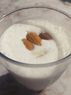 A picture of Banana shake.