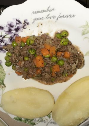 Una foto de Carne arvejada