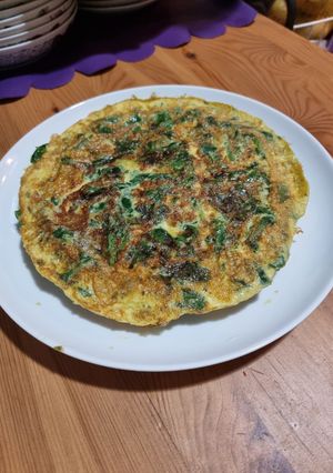 A picture of Chard omelette.