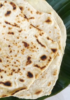 A picture of Flat bread.