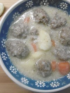 A picture of Meatball Soup with an Egg-Lemon Sauce (Giouvarelakia me Augolemono).