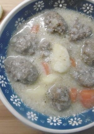 A picture of Meatball Soup with an Egg-Lemon Sauce (Giouvarelakia me Augolemono).