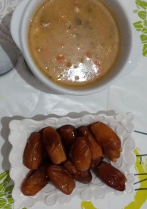 صورة لوصفة الحريرة بالخضر