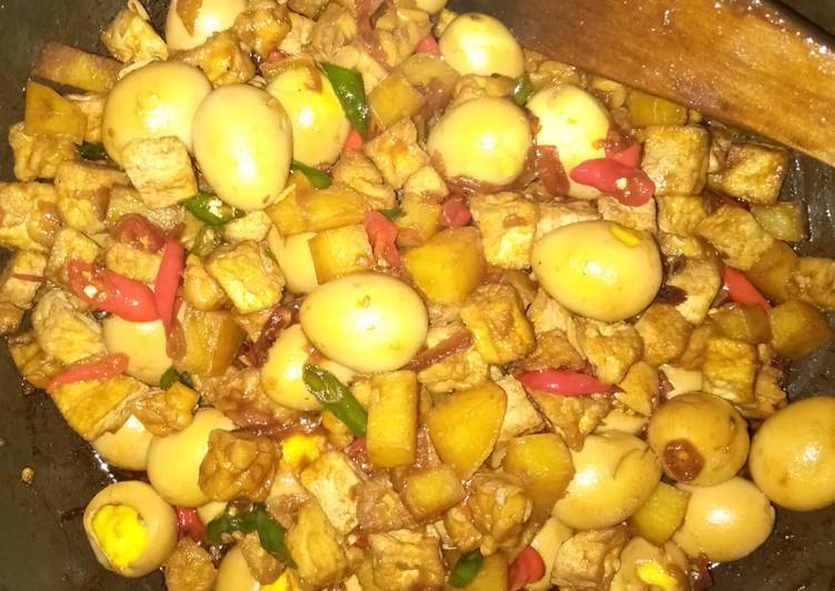 Tumis asam manis telur puyuh