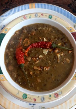 A picture of Sabat mash and dal chana.