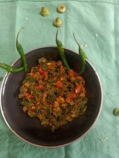 ભીંડી ફ્રાય (Bhindi Fry Recipe In Gujarati) રેસીપી મુખ્ય ફોટો