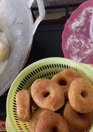 Foto resep Donat kentang empuk di dalam krenyes2 di luar