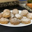 Healthy Almond Polvorones Without Sugar