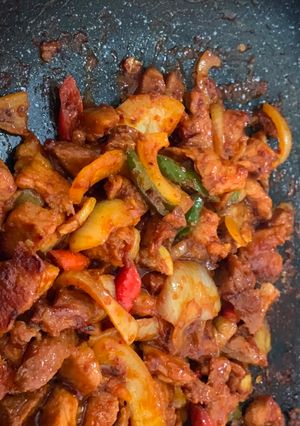 Foto resep Jeyuk Pokkeum (Daging Bumbu Goreng) Ala Anak Kos Korea