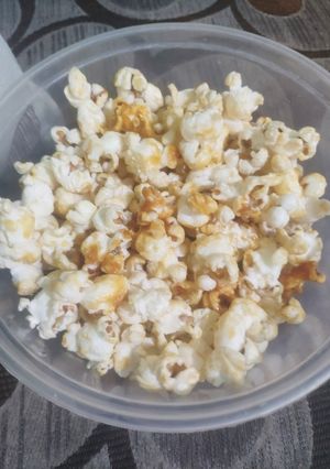 Foto resep Salted Caramel Popcorn 🍿