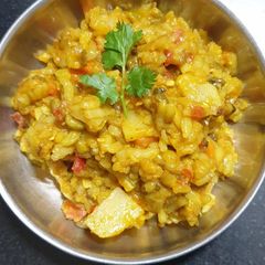 A picture of Veg. Masala Khichadi.