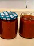 Salsa de tomate casera para conserva