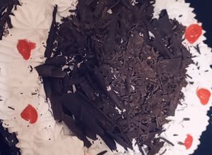 صورة لوصفة كيكة🎂 الغابة السوداء