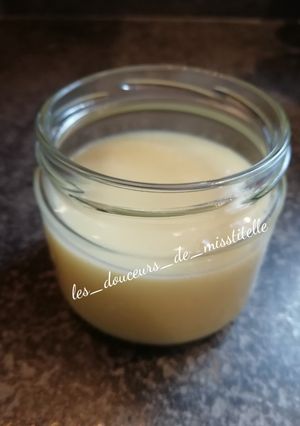 Une photo de Pâte à tartiner au chocolat blanc
