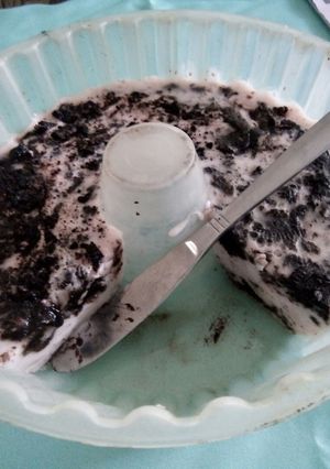 Foto resep Puding Stroberi Susu Oreo