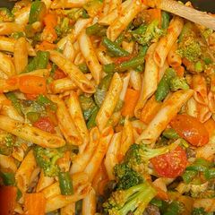 A picture of Red sauce pasta.