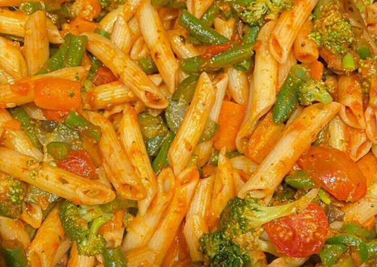 Red sauce pasta