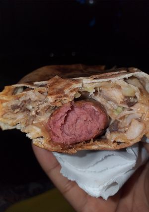 A picture of Chicken shawarma.
