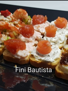 Una foto de Canapés variados