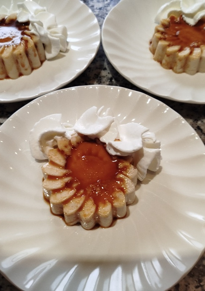 Una foto de Flan de turrón o Panna Cotta