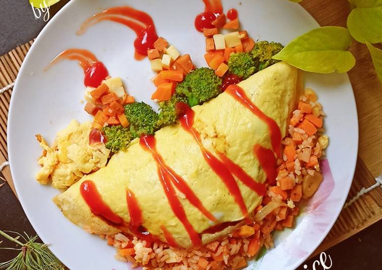 Bagaimana Membuat Japanese Omurice (Omelette Rice) Nasi Goreng Telur ala Jepang Anti Gagal