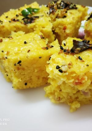 সব্জী দেওয়া ঢোকলা (sabji dewa dhokla recipe in Bengali) রেসিপির প্রধান ছবি