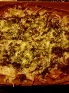Una foto de Pizza casera de masa de espelta