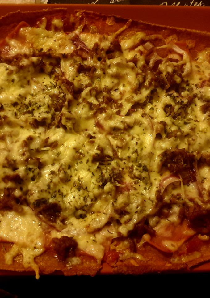 Una foto de Pizza casera de masa de espelta
