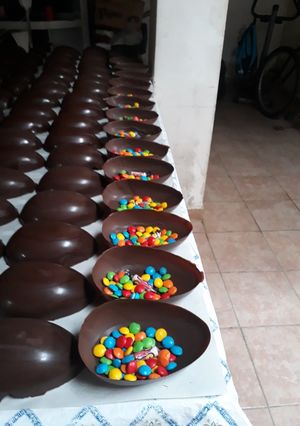 Una foto de Huevos de choco. Grace