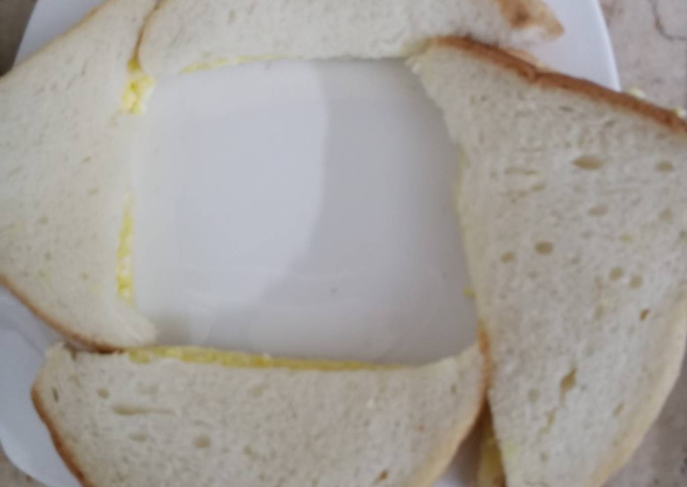 Egg sandwich