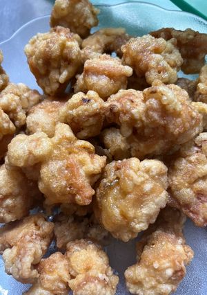 Hình của món Gà karaage(gà rán kiểu Nhật).