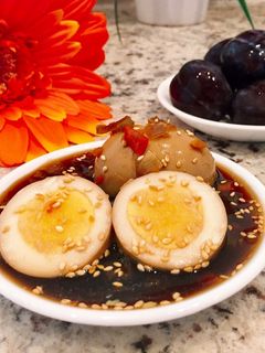 Hình của món Trứng ngâm nước tương.