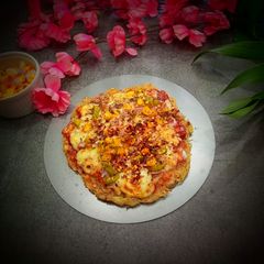 A picture of Potato crust pizza.