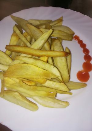 A picture of Deep fried sweet potatoes.