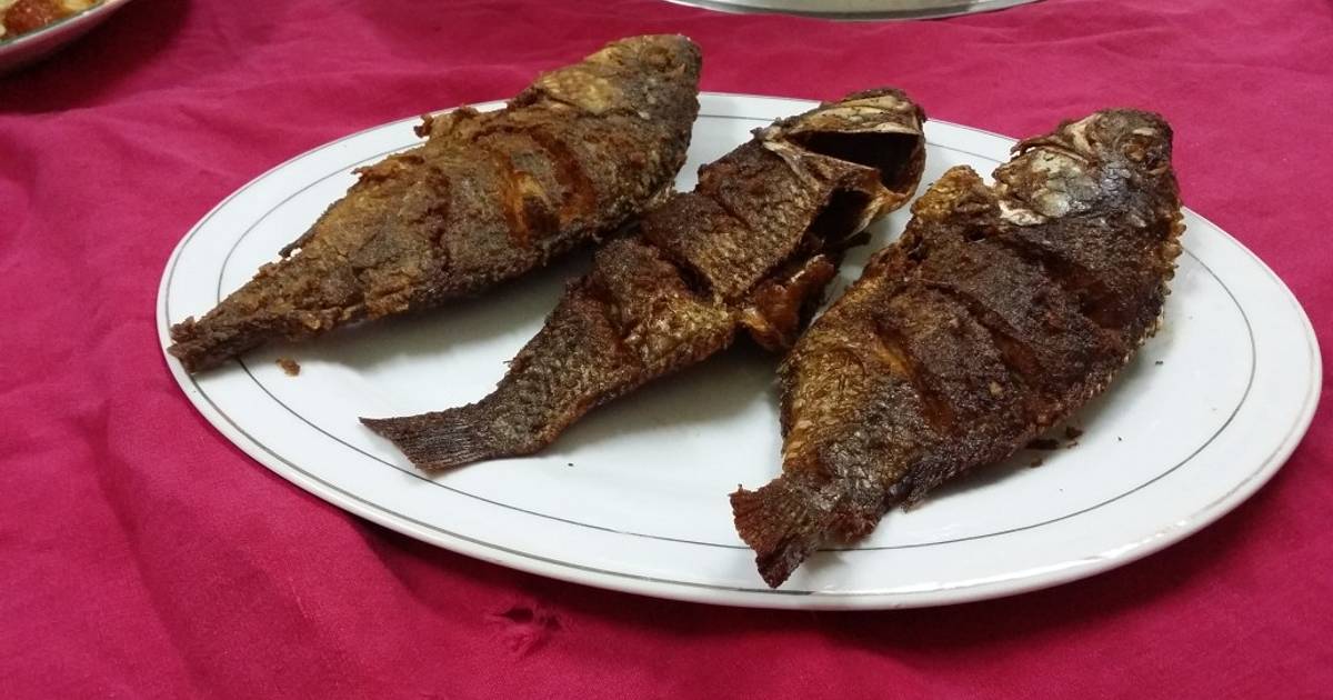 whole fried fish