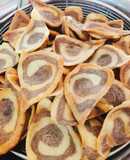 Bánh lỗ tai heo giòn rụm