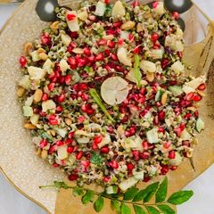 A picture of Sprouts Healthy Salad.