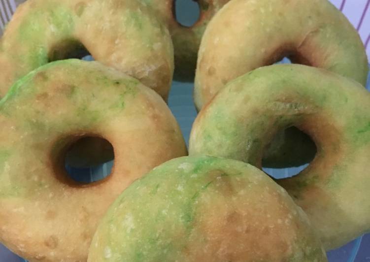 Resep Donat kentang (marble) pandan yang Menggugah Selera