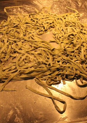 Foto principal de Tagliatelle o taglierini de espinaca