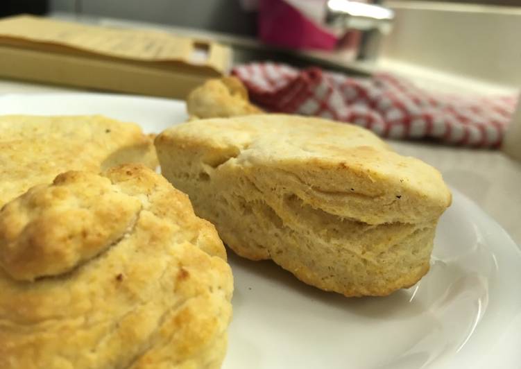 Recipe of Quick Small batch biscuit for one