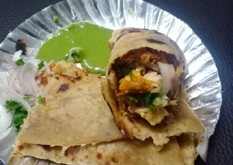 Steps to Prepare Super Quick Homemade Tandoori chicken cheese wrap