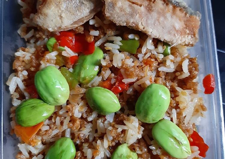 Recipe of Speedy Nasi tiwul goreng mercon