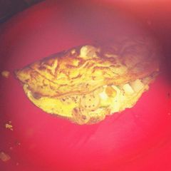 A picture of Stuffed omlette.
