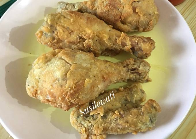 Cara Gampang Menyiapkan Ayam Goreng Tepung (Bumbu instan) yang Lezat Sekali