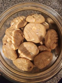 A picture of White chocolate pecan cookies.