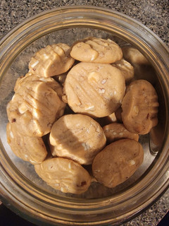 A picture of White chocolate pecan cookies.