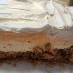 A picture of Orange Creamsicle Bars.