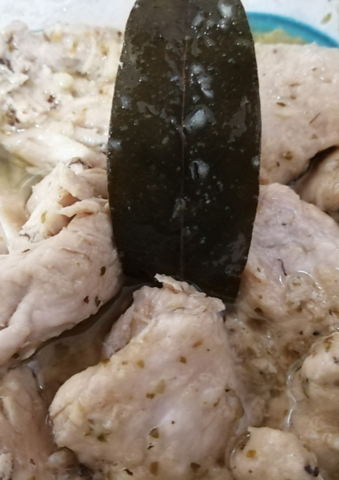 Una foto de Pollo al ajillo en Mambo
